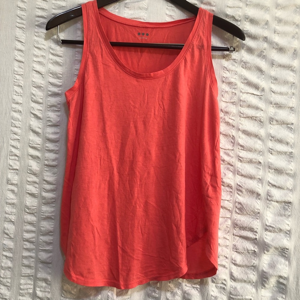 Three Dots Tank Top